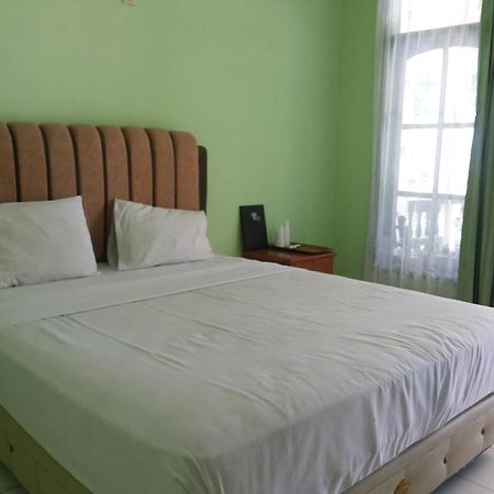 Pasir Putih Resort Bengkulu Exterior foto